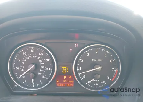 2011 BMW 328I z USA, uszkodzony, nr VIN WBADW3C59BE439502